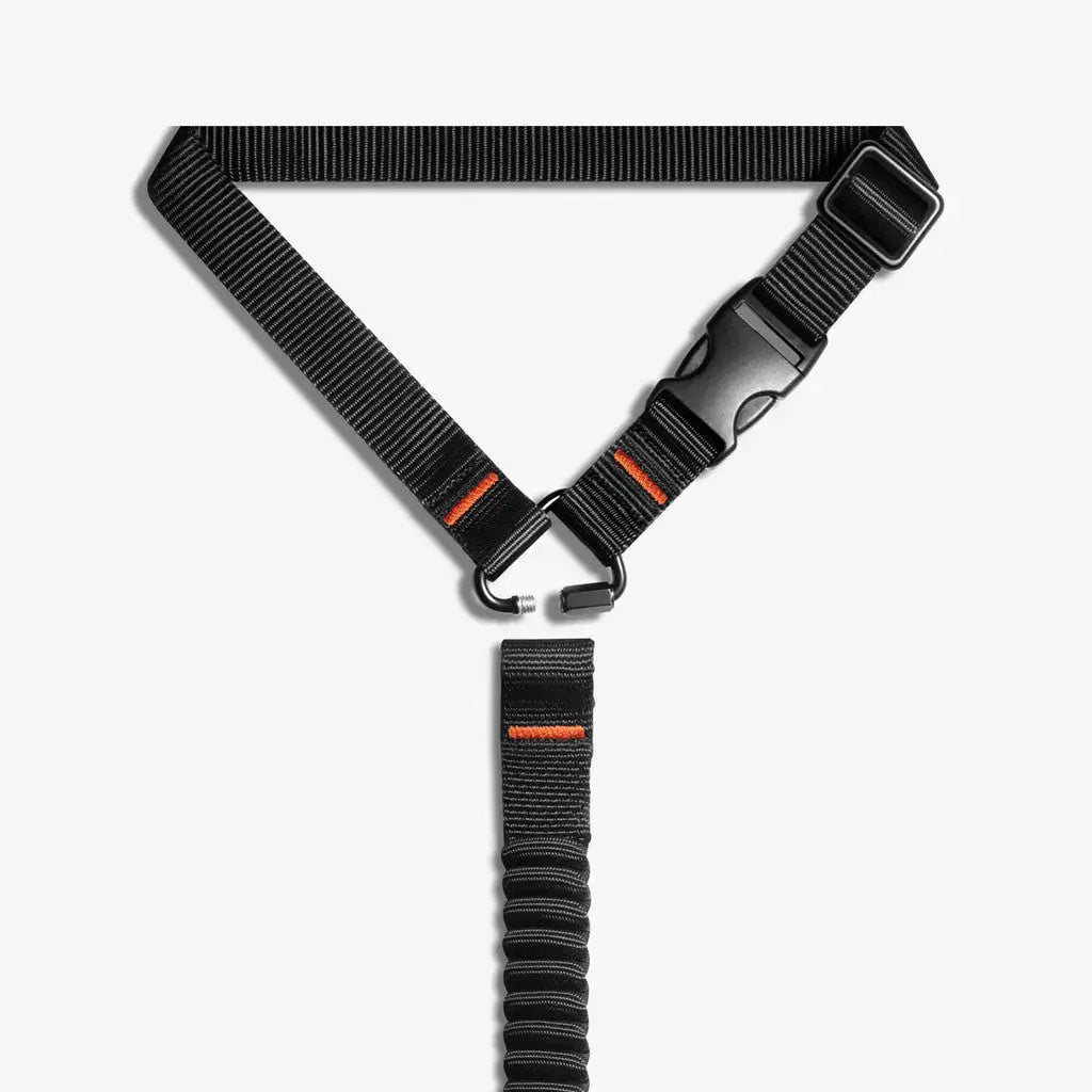Universal Dog Car Seat Belt PS100 Spigen Singapore Singapore