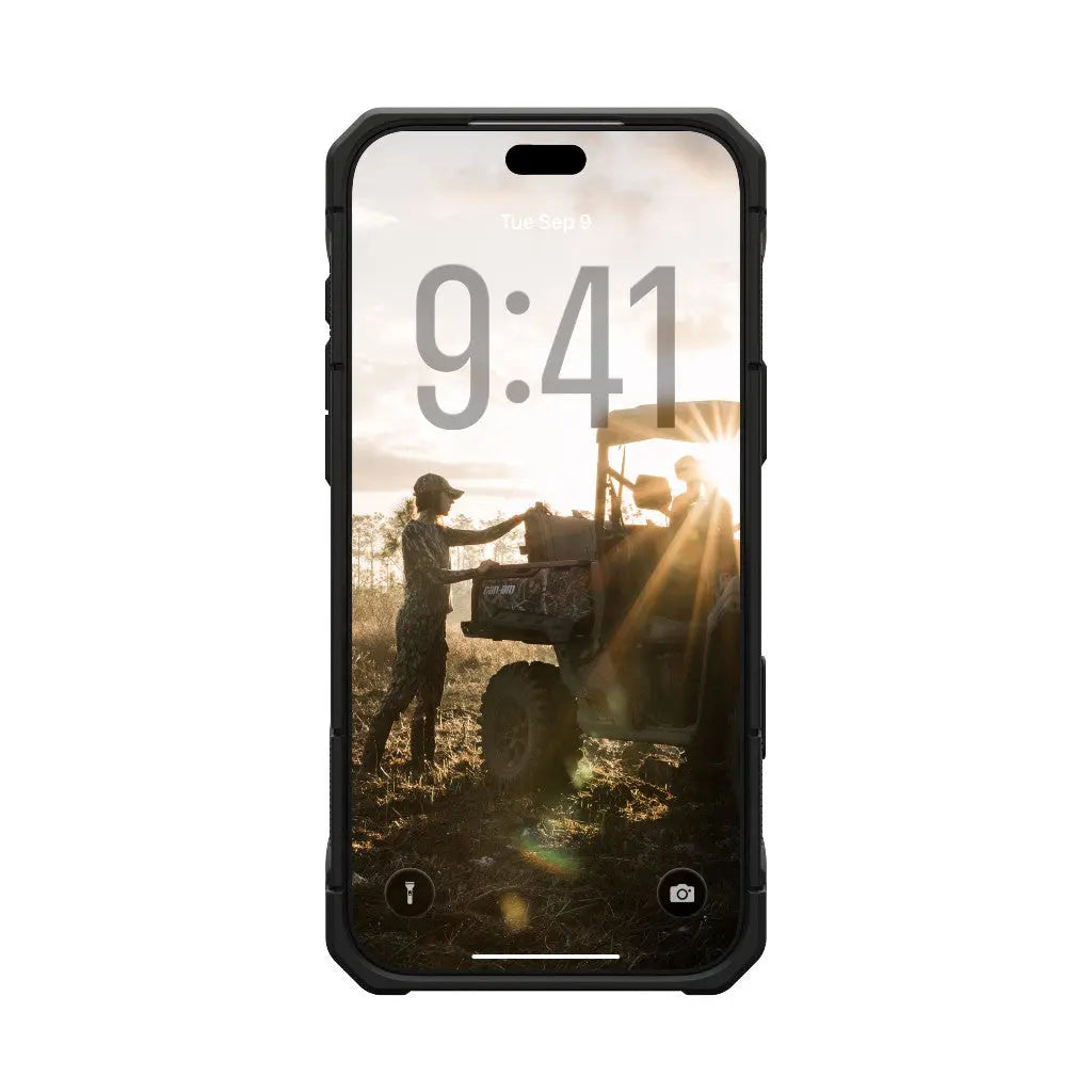 UAG iPhone 18 Pro Max / iPhone 17 Pro Max Case 6.9" Monarch Pro Magnetic Phone Case Covered Capture Button Tech House Singapore
